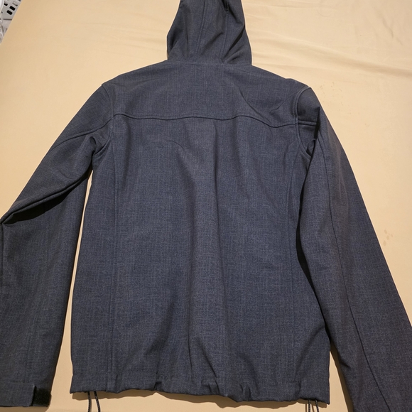 New Balance Men's Dark Gray Performance Jacket - Picture 2 of 5